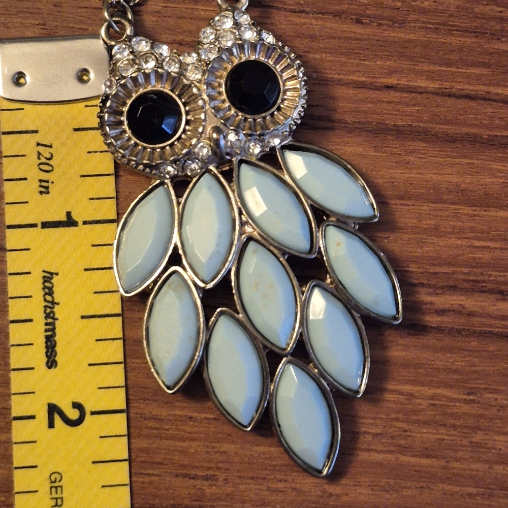 Blue Retro Owl Pendant Necklace - Picture 6 of 9
